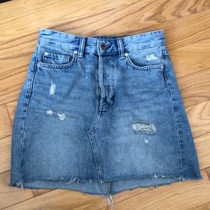 H&M- Skirt